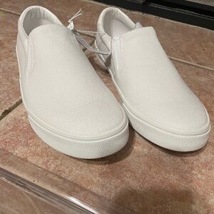 Old Navy loafers slip on shoes size 9 men brand new